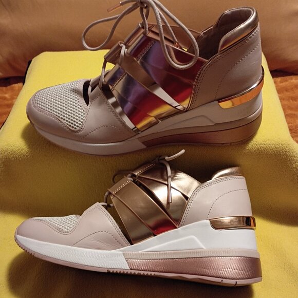 Michael Kors Beckett Rose Gold /Pink Lady, Wadge Heel, Sandal, Sneakers, Size 7 - Picture 5 of 15